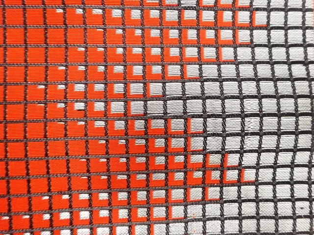  アンティーク　格子に霞模様織り出し　八寸帯地反物